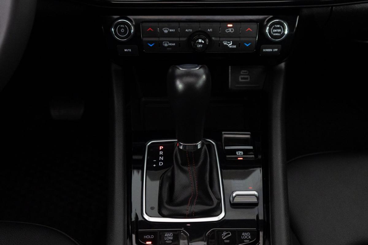 jeep-compass-2023-hibrido-a-gasolina-1332cc