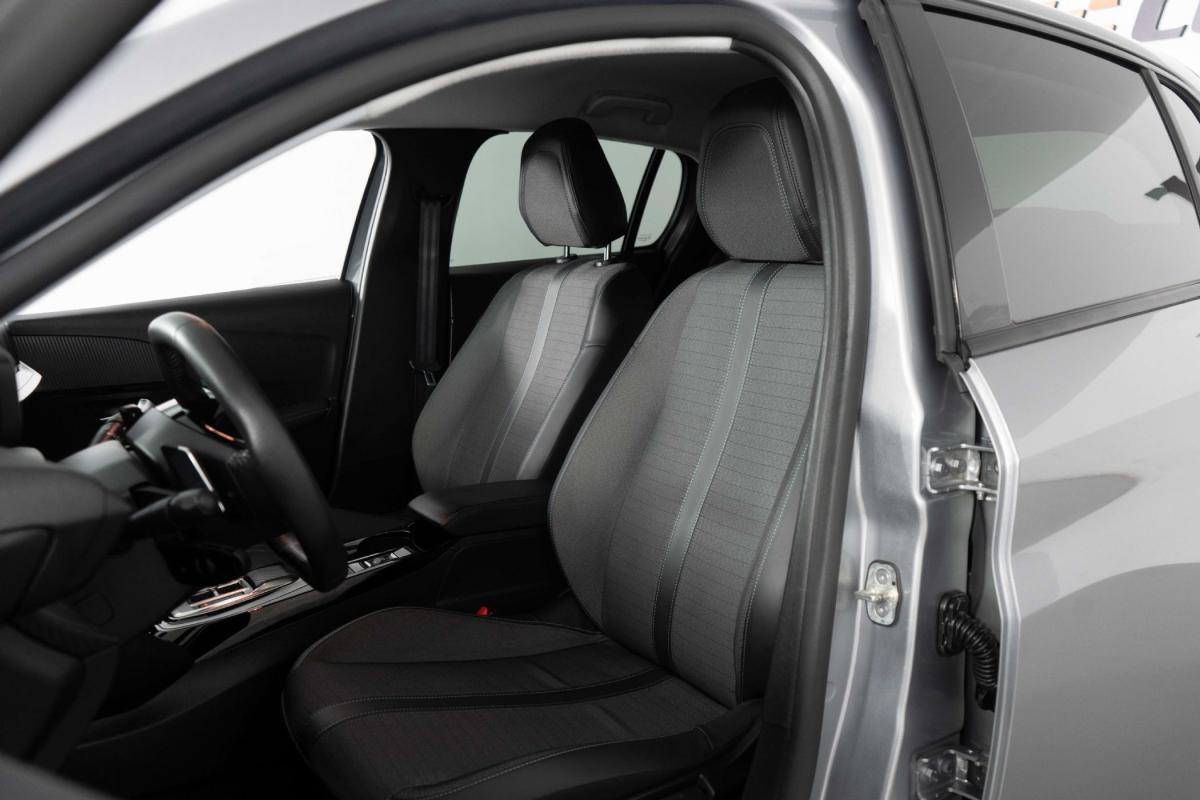 peugeot-208-2023-gasolina-1199cc