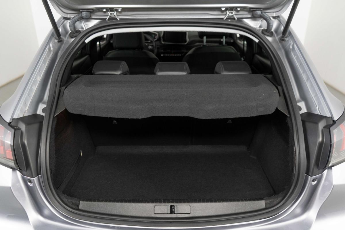 peugeot-208-2023-gasolina-1199cc