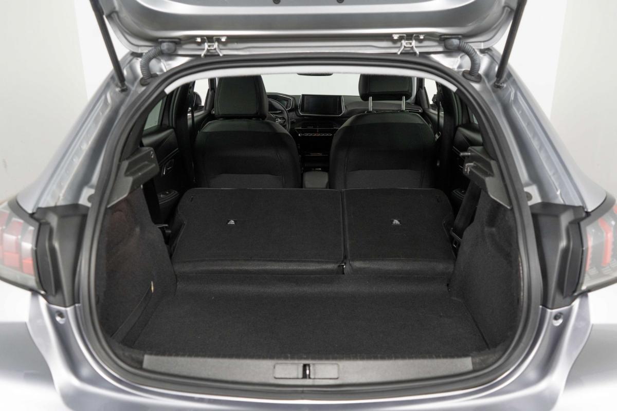 peugeot-208-2023-gasolina-1199cc