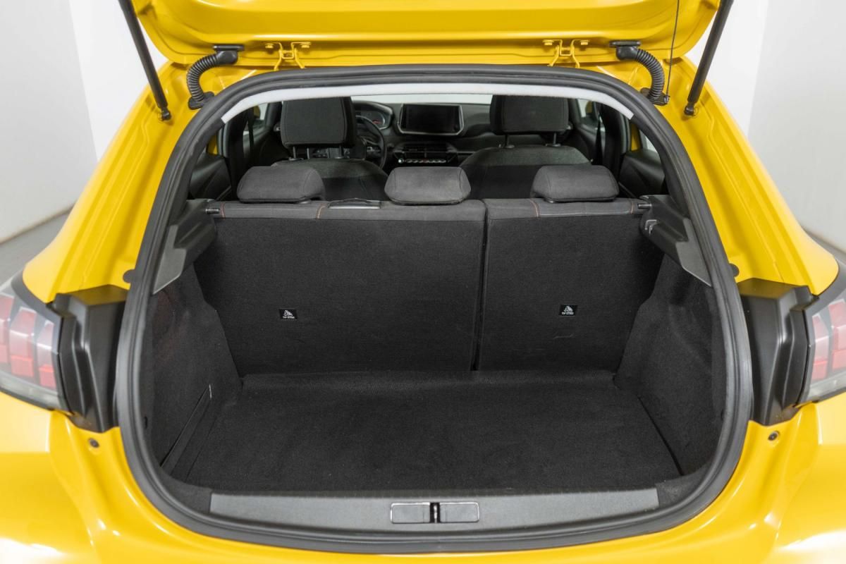 peugeot-208-2021-gasolina-1199cc