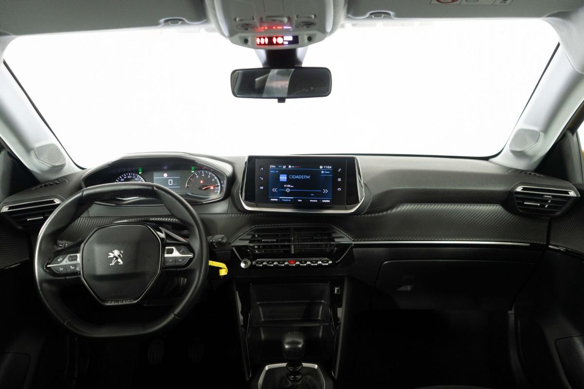 peugeot-208-2021-gasolina-1199cc