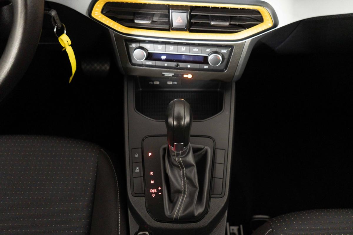 seat-ibiza-2024-gasolina-999cc