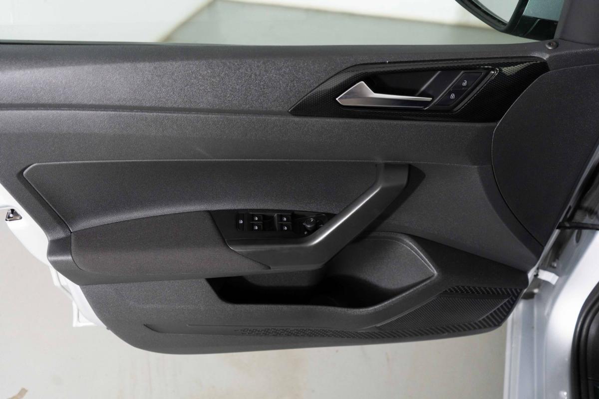 volkswagen-polo-2024-gasolina-999cc