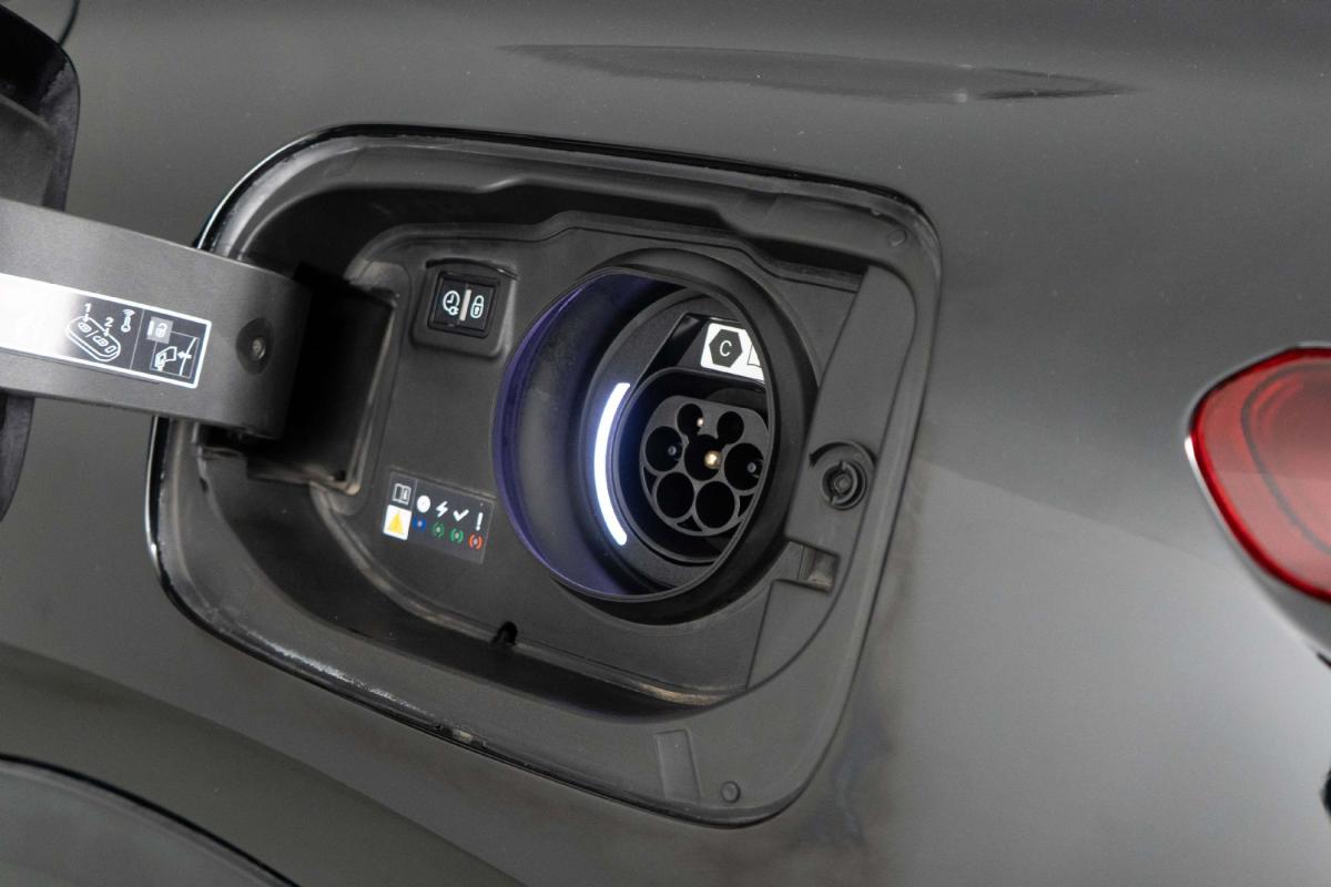 citroen-c5-x-2022-hibrido-a-gasolina-1598cc