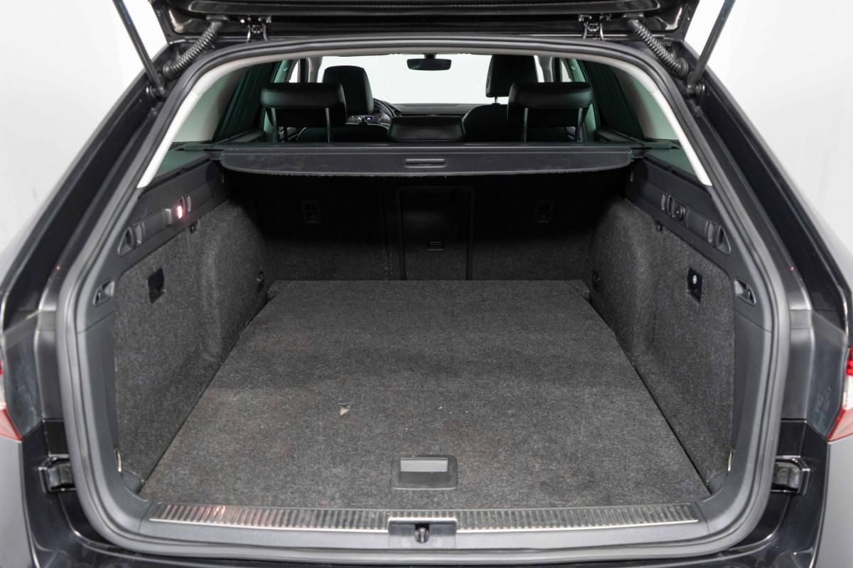 skoda-superb-2016-diesel-1968cc