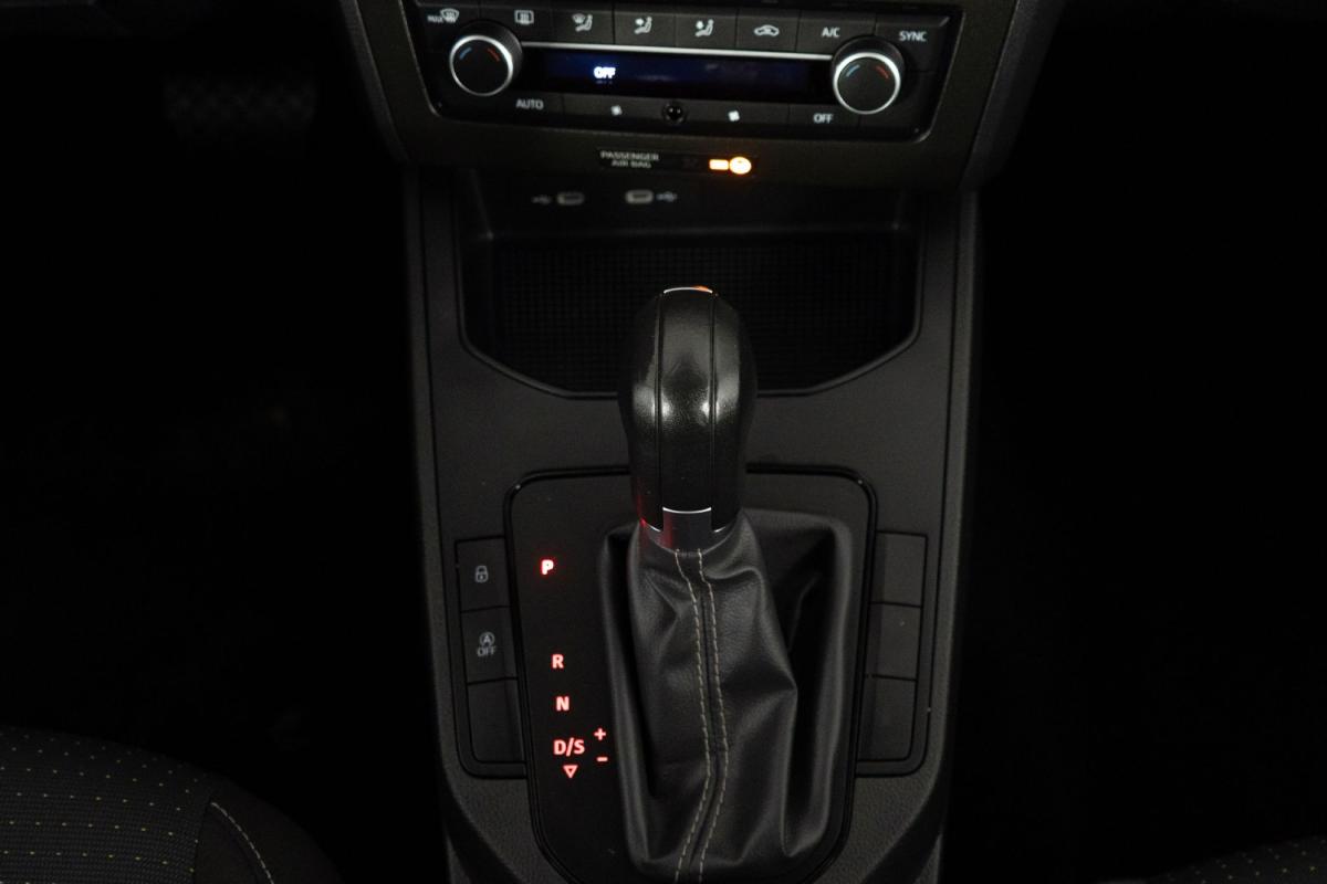 seat-ibiza-2024-gasolina-999cc