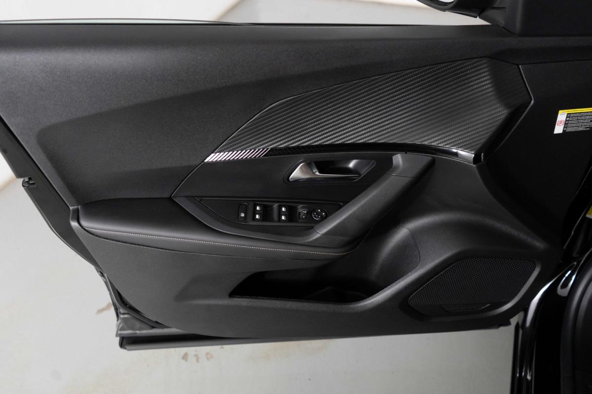 peugeot-2008-2025-gasolina-1199cc