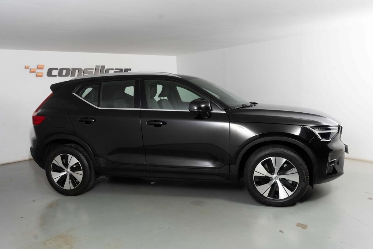 volvo-xc40-2023-hibrido-a-gasolina-1477cc