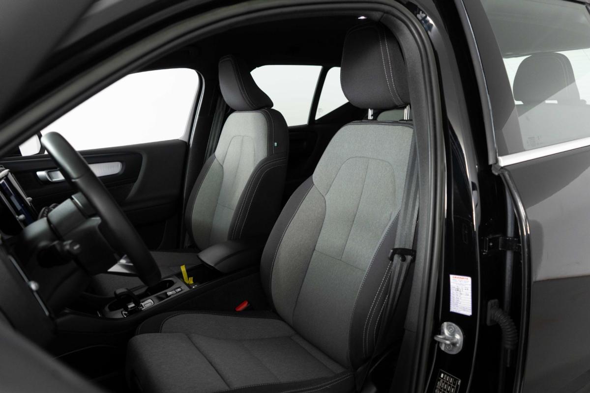 volvo-xc40-2023-hibrido-a-gasolina-1477cc