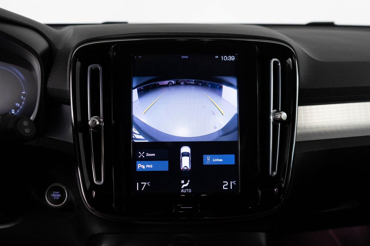 volvo-xc40-2023-hibrido-a-gasolina-1477cc