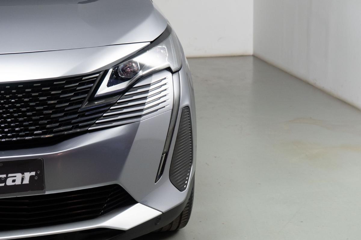 peugeot-3008-2023-hibrido-a-gasolina-1598cc