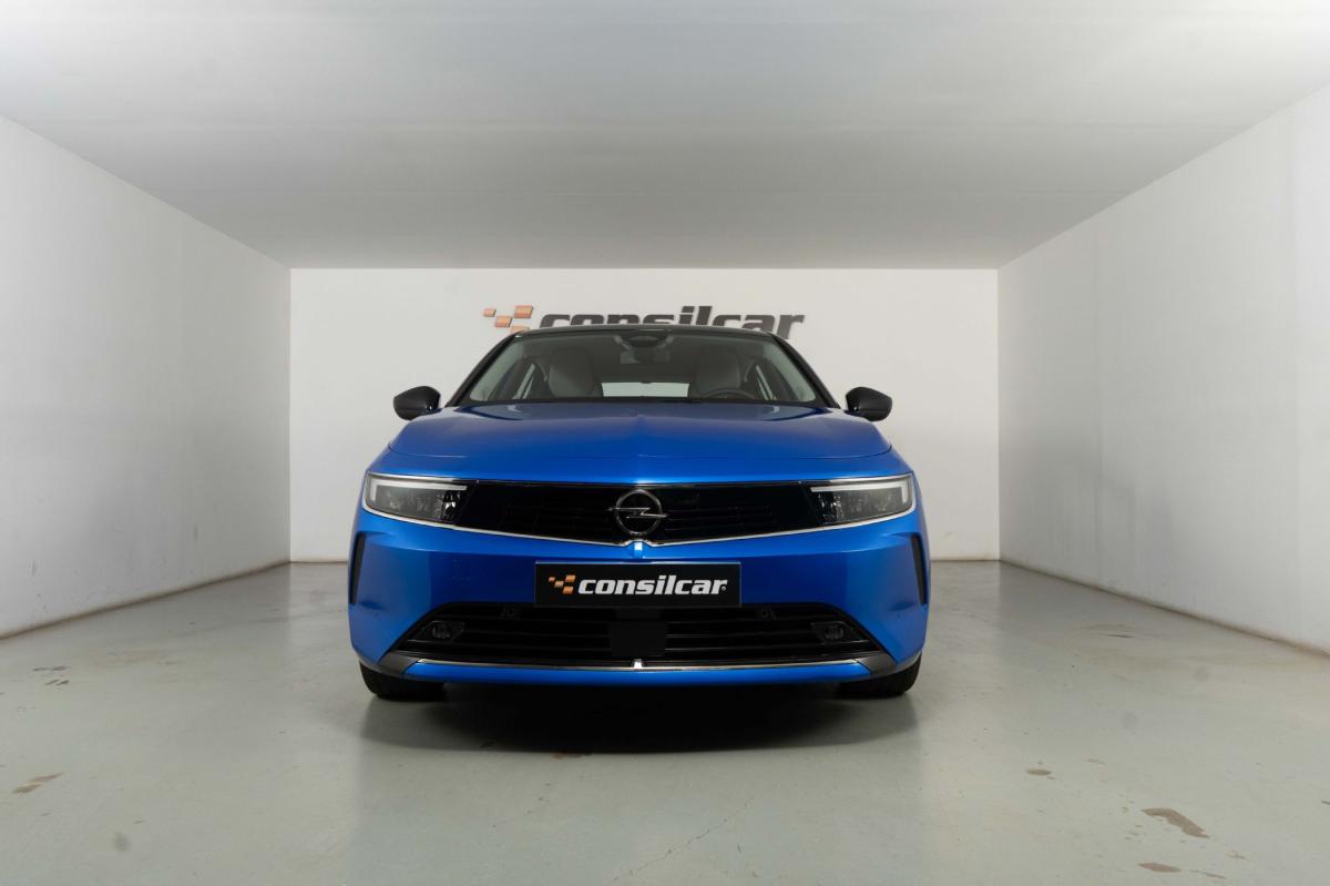 opel-astra-2023-gasolina-1199cc
