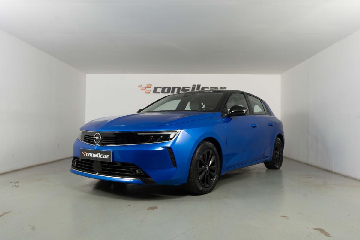 opel-astra-2023-gasolina-1199cc