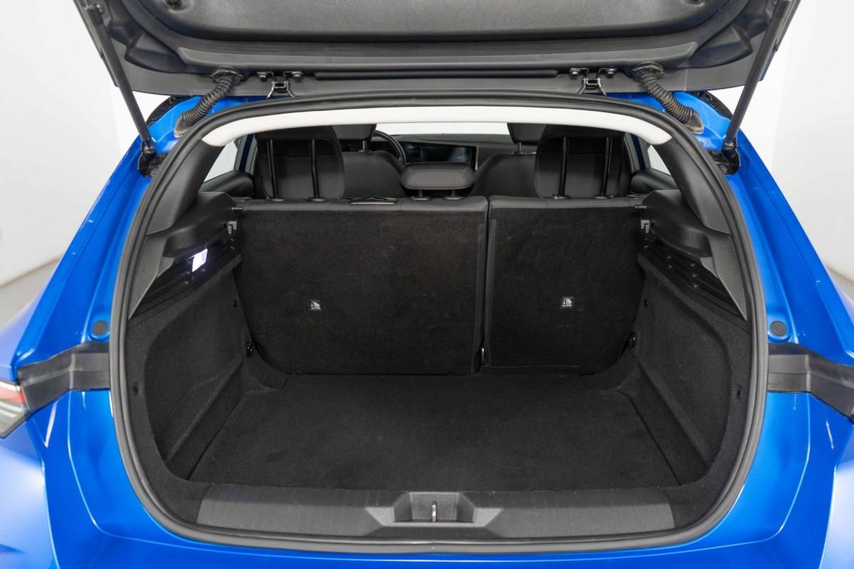 opel-astra-2023-gasolina-1199cc