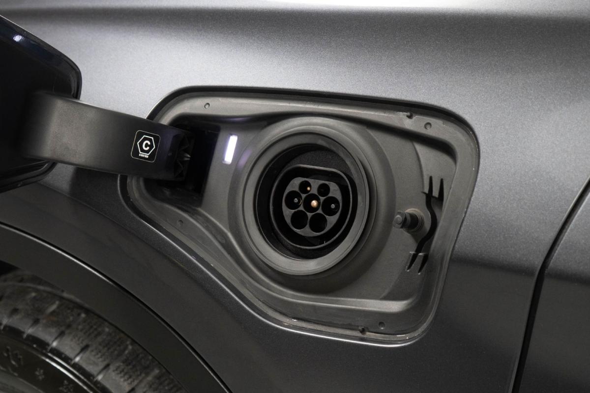 bmw-x1-2022-hibrido-a-gasolina-1499cc