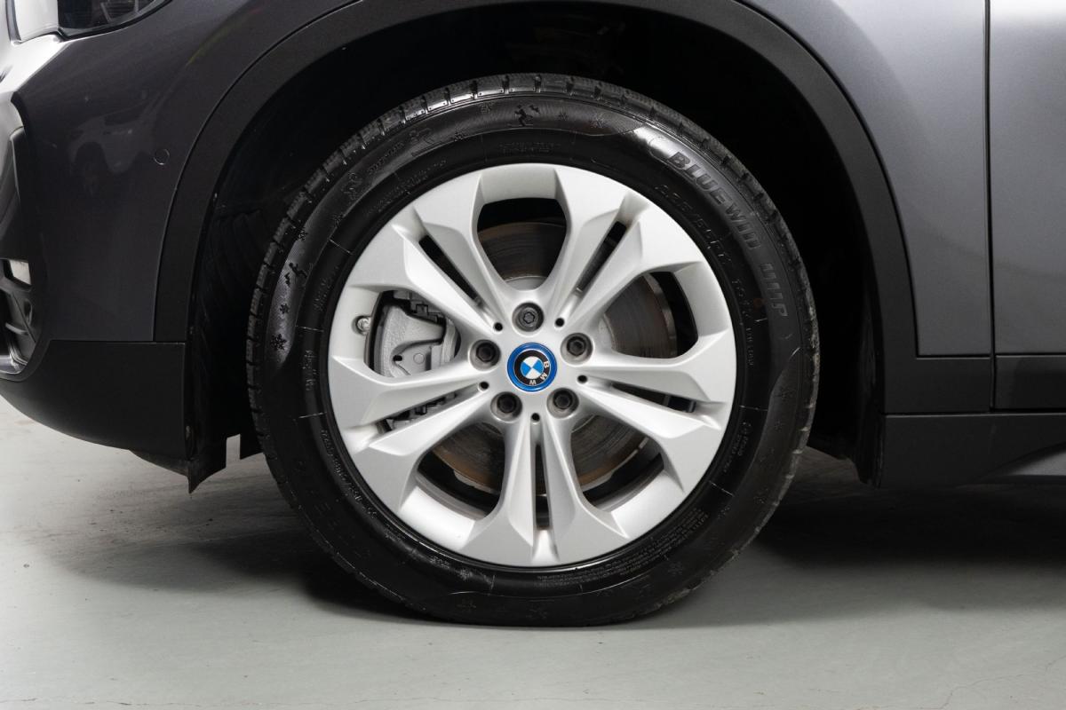 bmw-x1-2022-hibrido-a-gasolina-1499cc