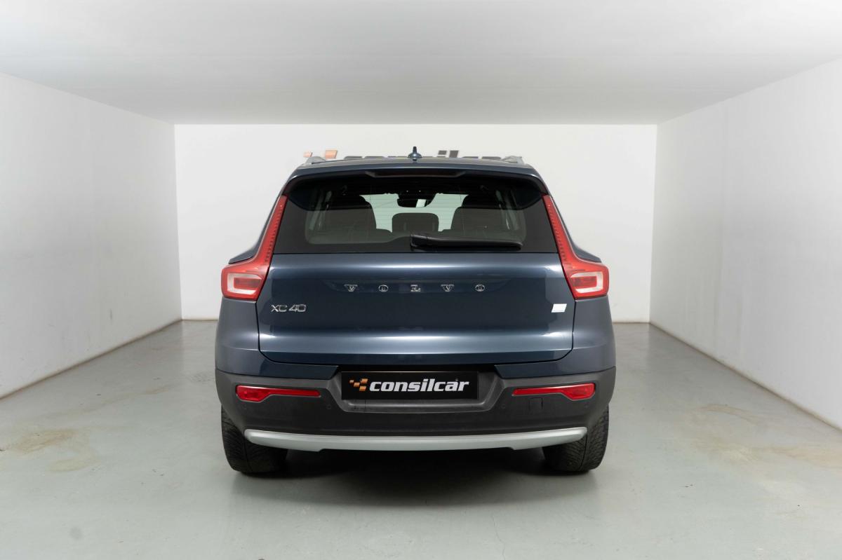 volvo-xc40-2021-hibrido-a-gasolina-1477cc