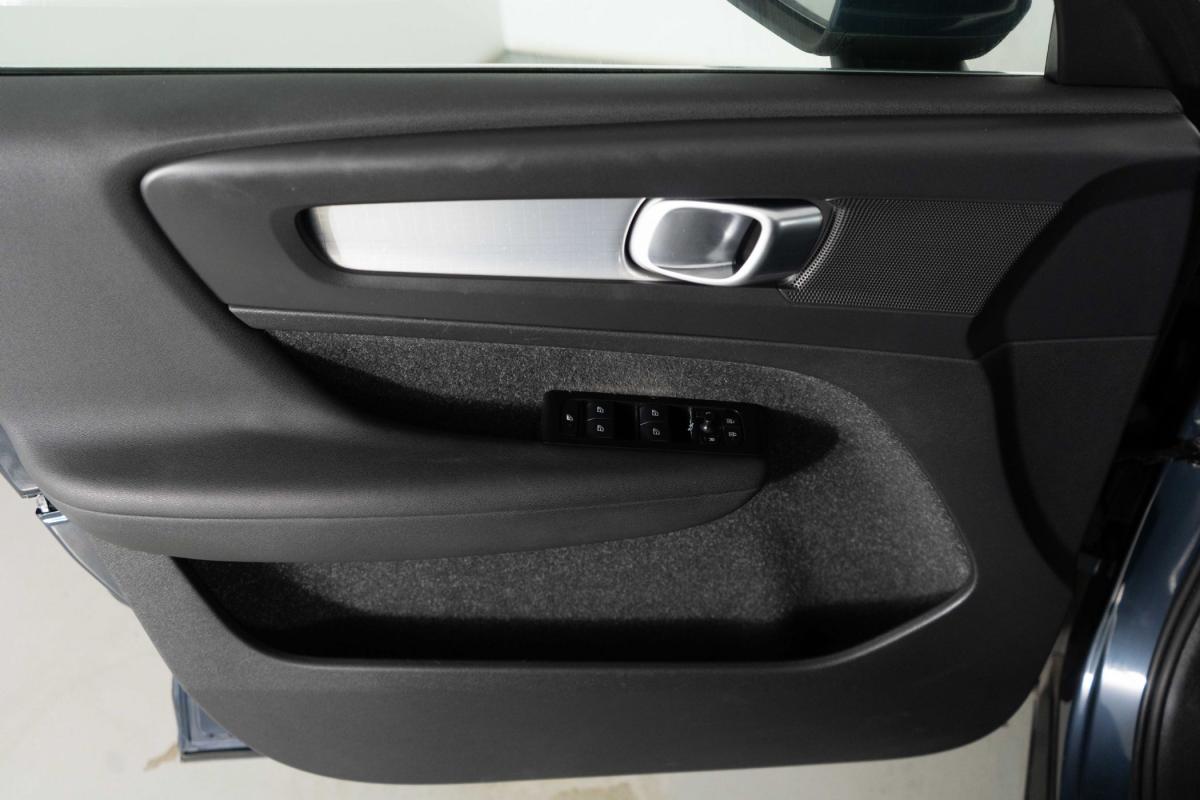 volvo-xc40-2021-hibrido-a-gasolina-1477cc
