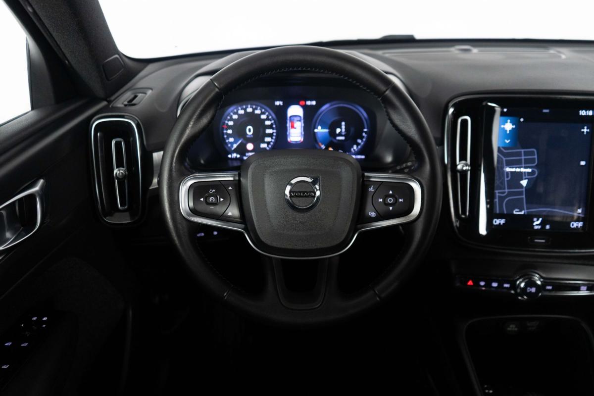 volvo-xc40-2021-hibrido-a-gasolina-1477cc