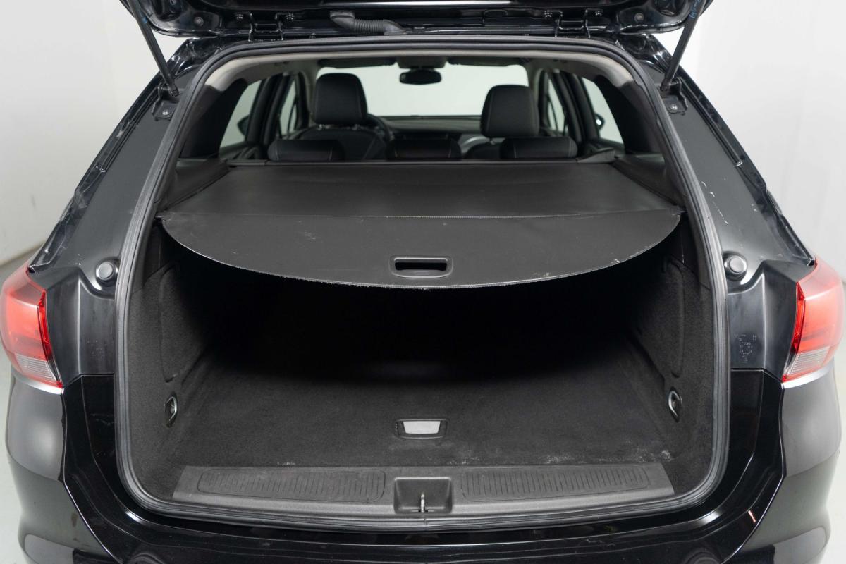 opel-astra-sport-tourer-2019-diesel-1598cc