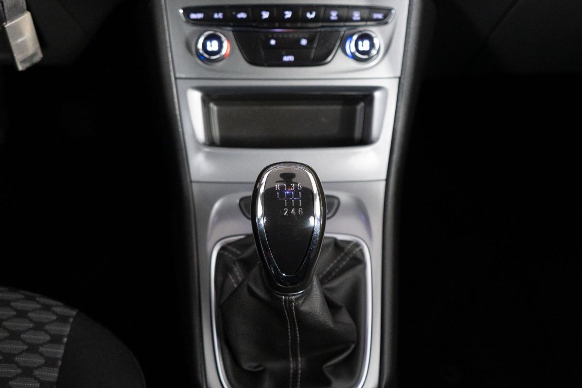 opel-astra-sport-tourer-2019-diesel-1598cc