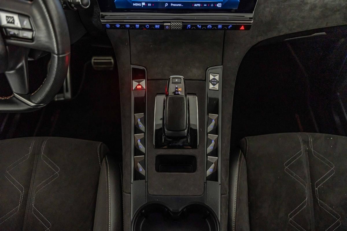 ds-ds-7-crossback-2022-hibrido-a-gasolina-1598cc