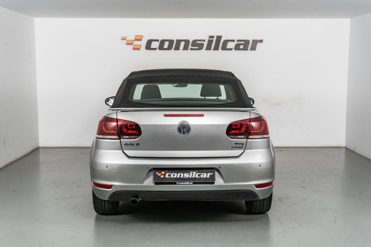 volkswagen-golf-cabriolet-2011-diesel-1598cc