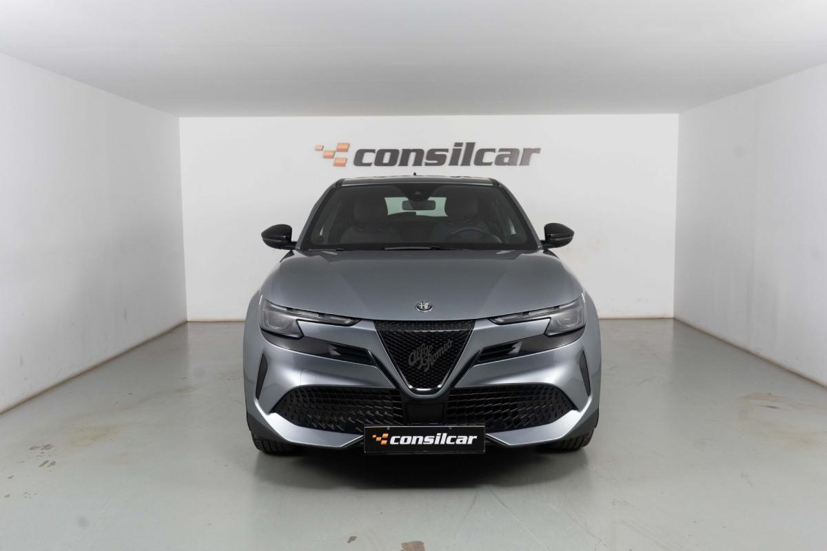 alfa-romeo-junior-2025-eletrico-0cc