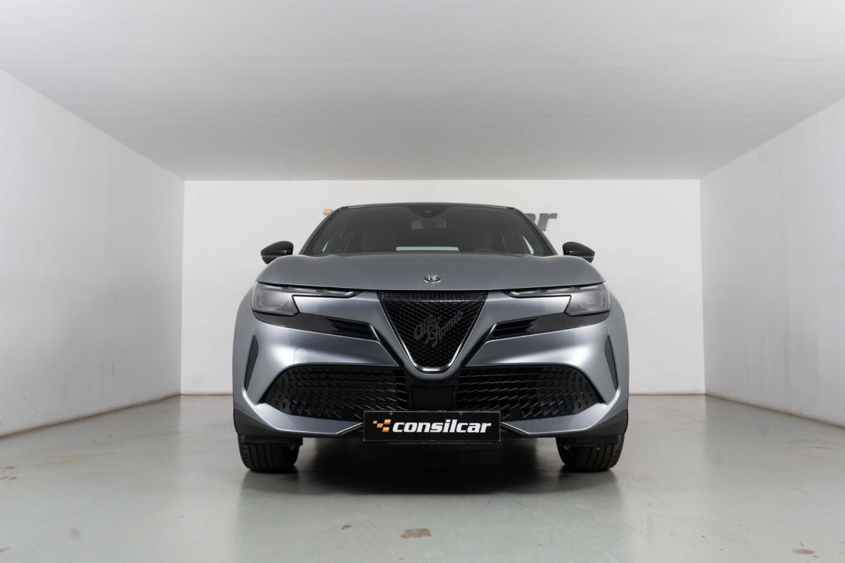 alfa-romeo-junior-2025-eletrico-0cc