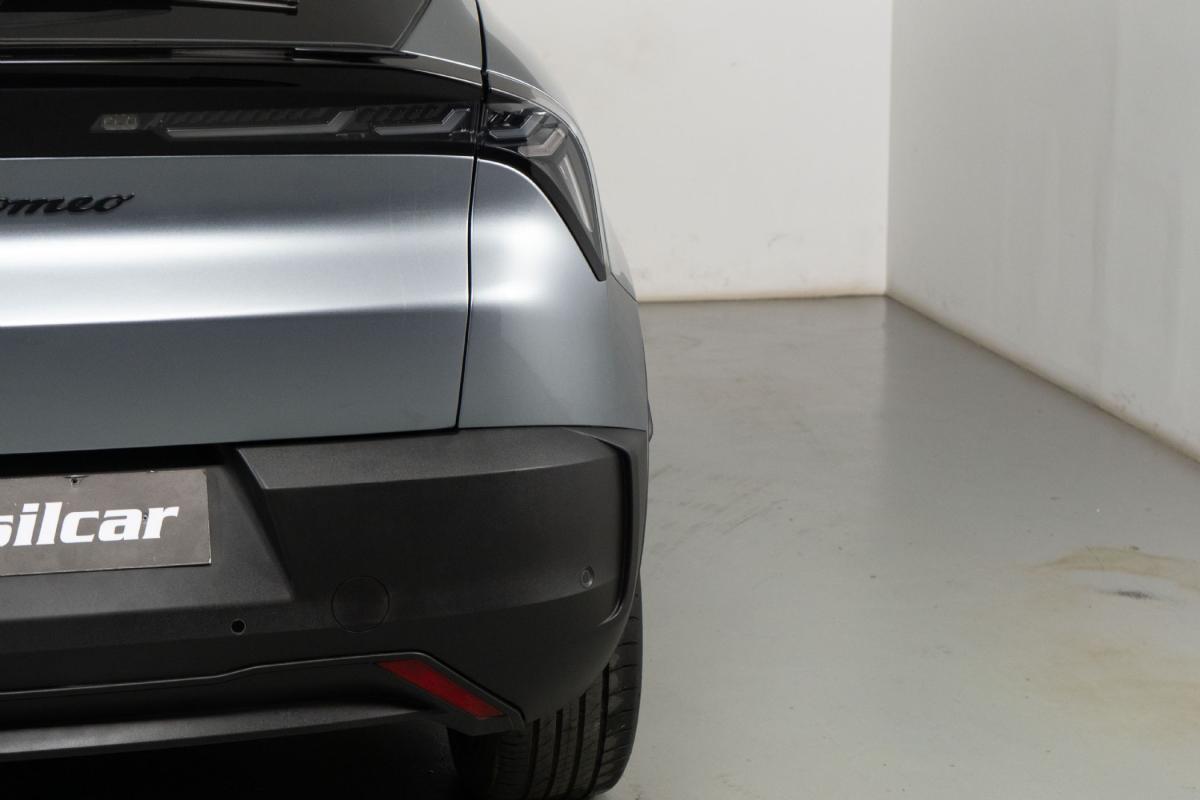 alfa-romeo-junior-2025-eletrico-0cc