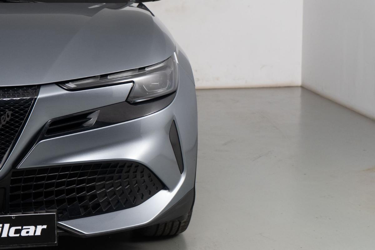 alfa-romeo-junior-2025-eletrico-0cc