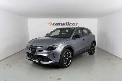 alfa-romeo-junior-2025-eletrico-0cc