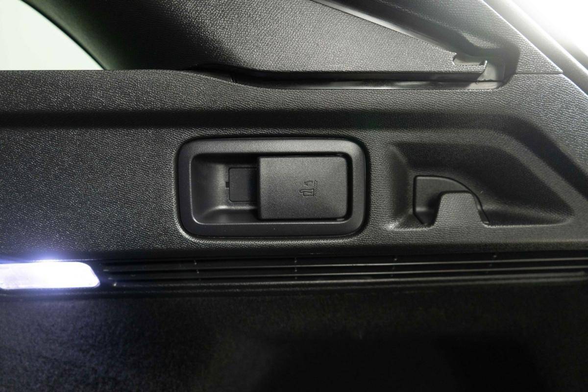 peugeot-508-sw-2024-hibrido-a-gasolina-1598cc