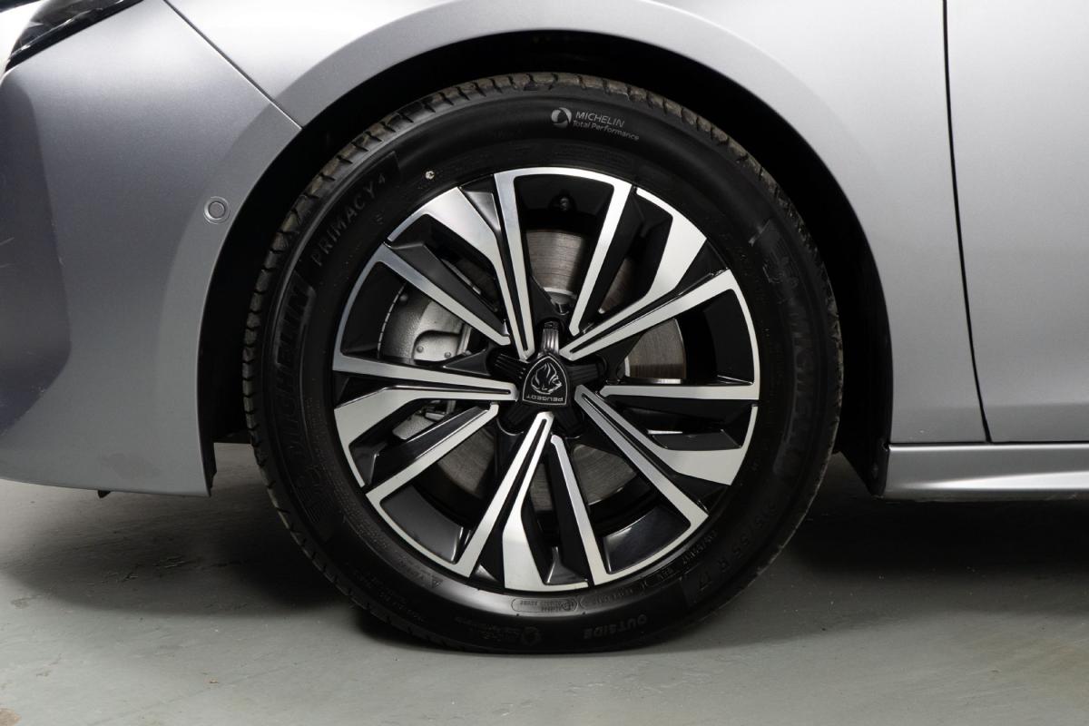 peugeot-508-sw-2024-hibrido-a-gasolina-1598cc