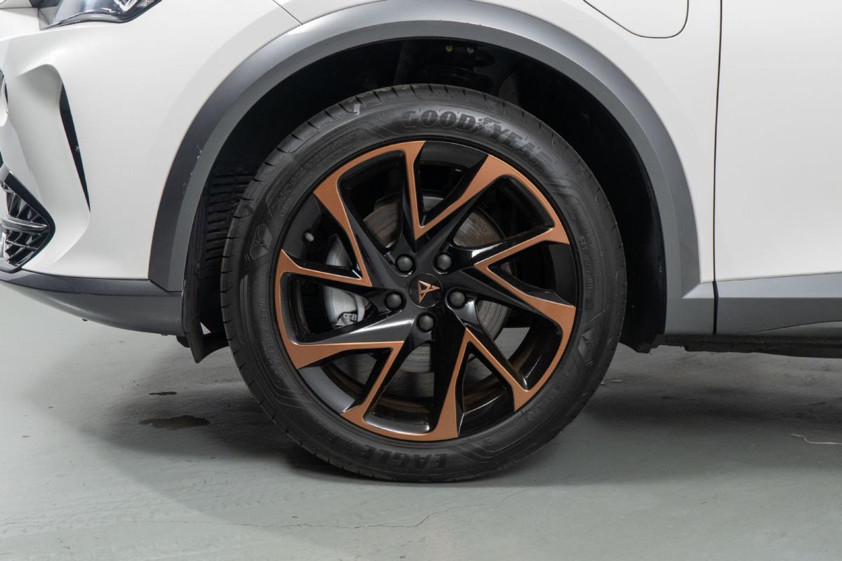 cupra-formentor-2023-hibrido-a-gasolina-1395cc