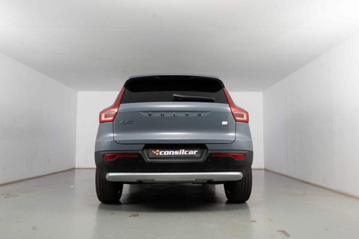 volvo-xc40-2022-hibrido-a-gasolina-1477cc