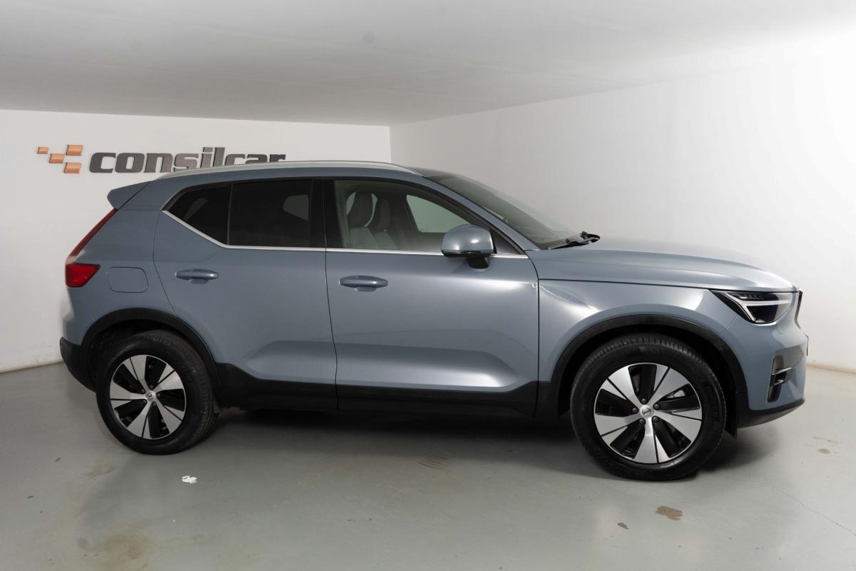volvo-xc40-2022-hibrido-a-gasolina-1477cc
