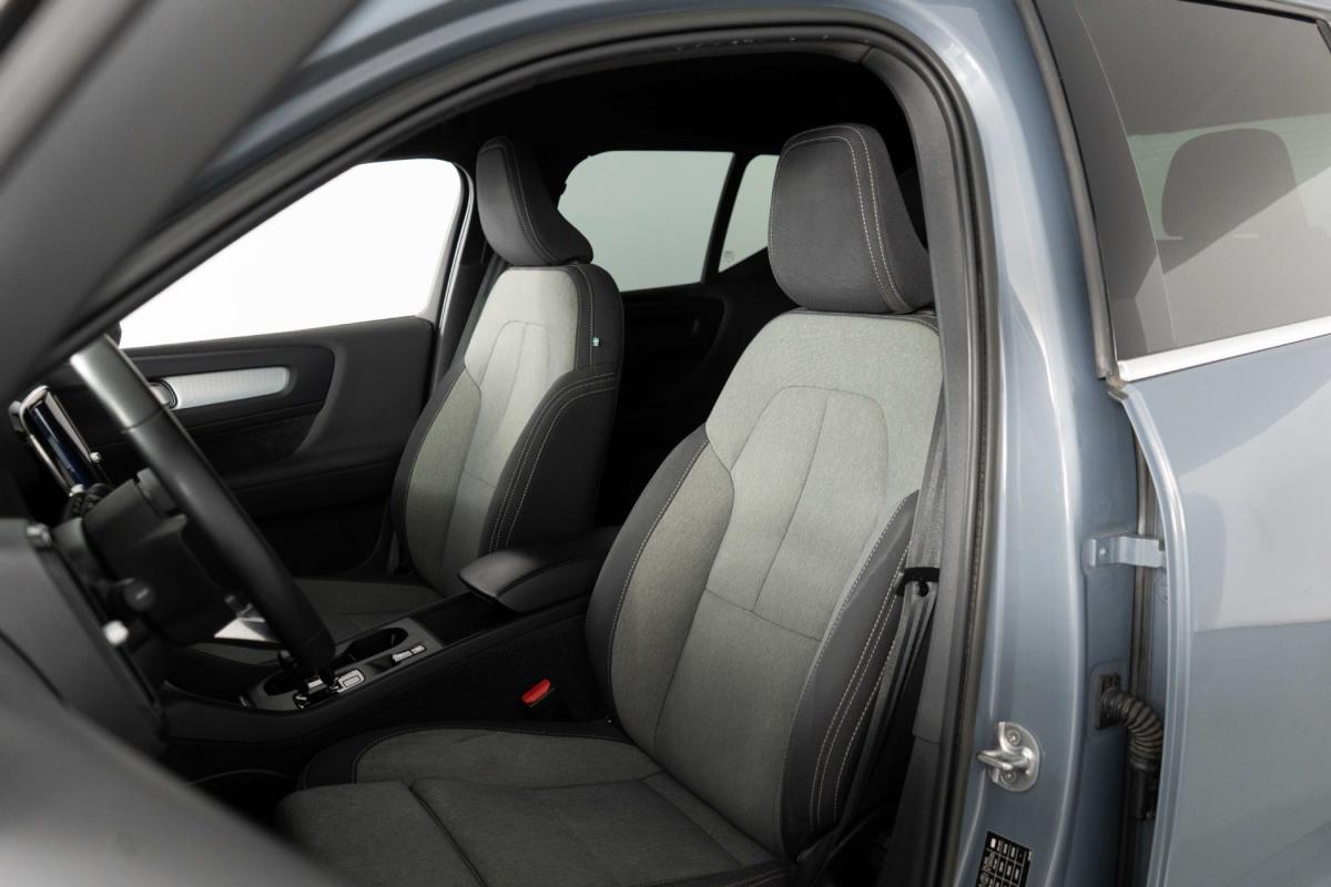 volvo-xc40-2022-hibrido-a-gasolina-1477cc