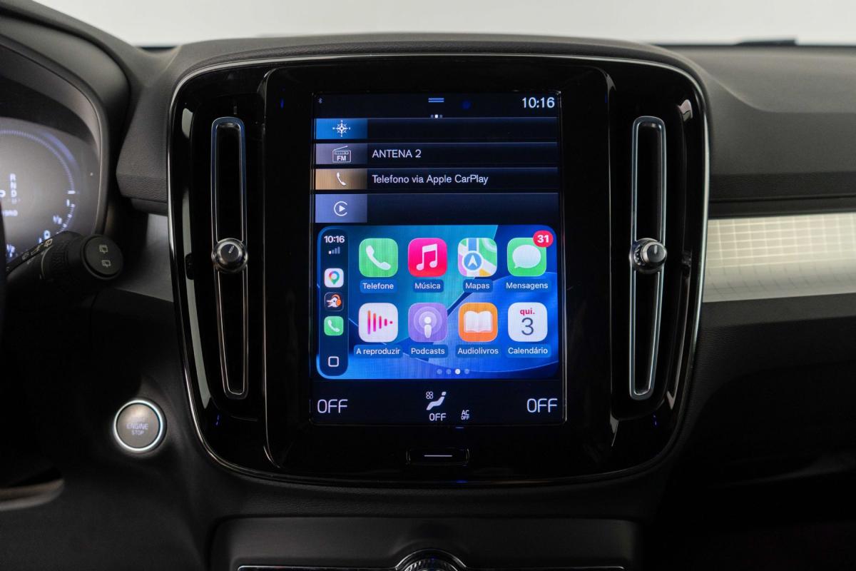 volvo-xc40-2022-hibrido-a-gasolina-1477cc