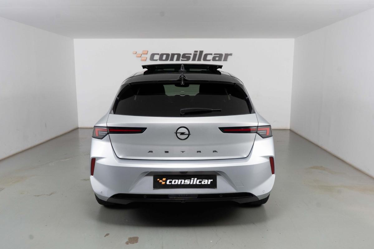 opel-astra-2025-gasolina-1199cc