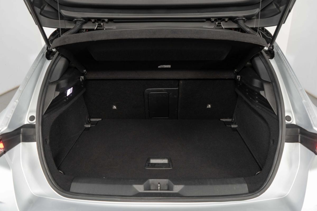 opel-astra-2025-gasolina-1199cc