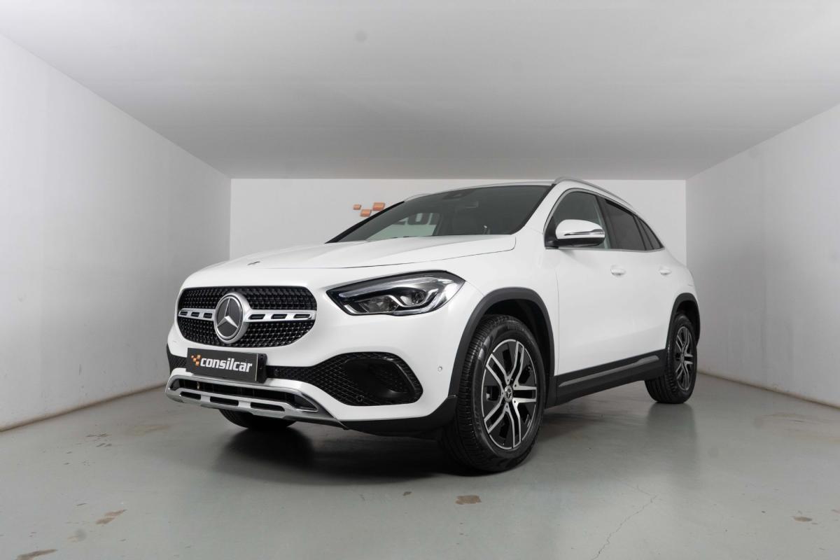 mercedes-benz-gla-2022-hibrido-a-gasolina-1332cc