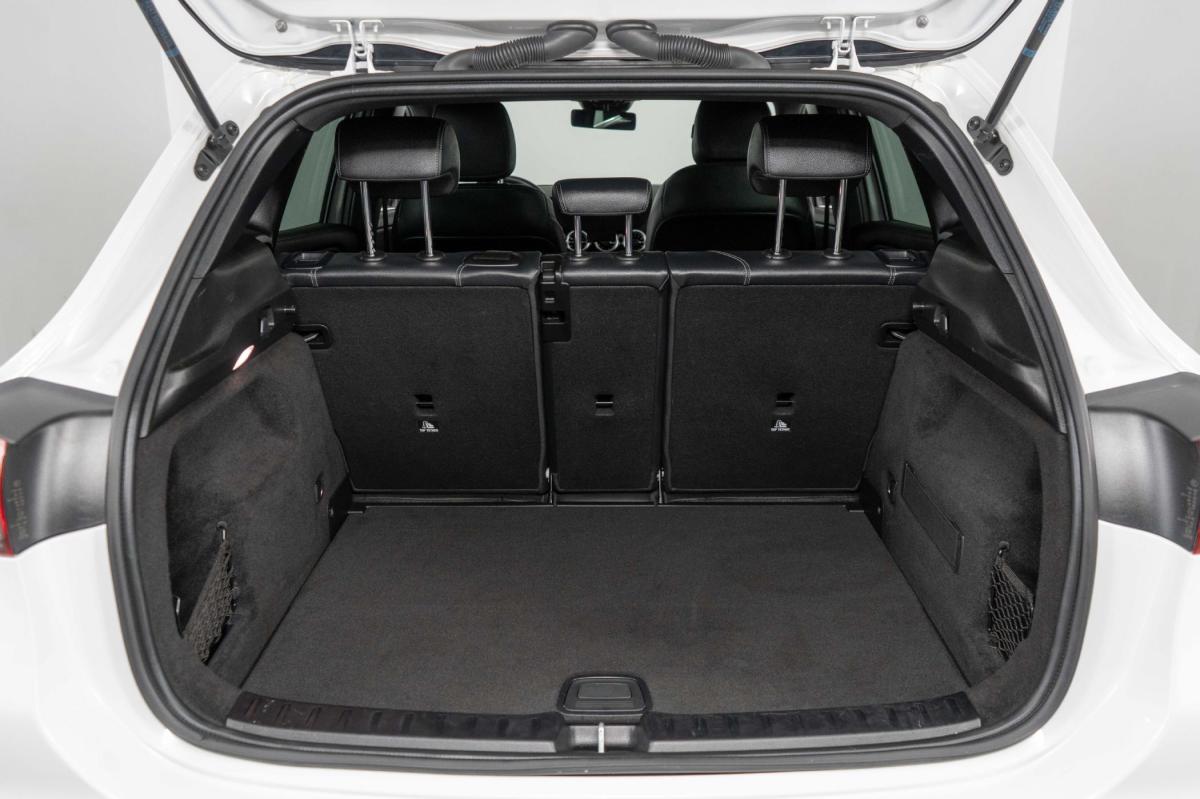 mercedes-benz-gla-2022-hibrido-a-gasolina-1332cc