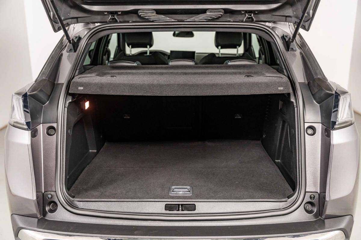 peugeot-3008-2022-hibrido-a-gasolina-1598cc