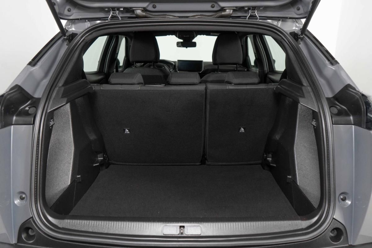 peugeot-2008-2024-gasolina-1199cc
