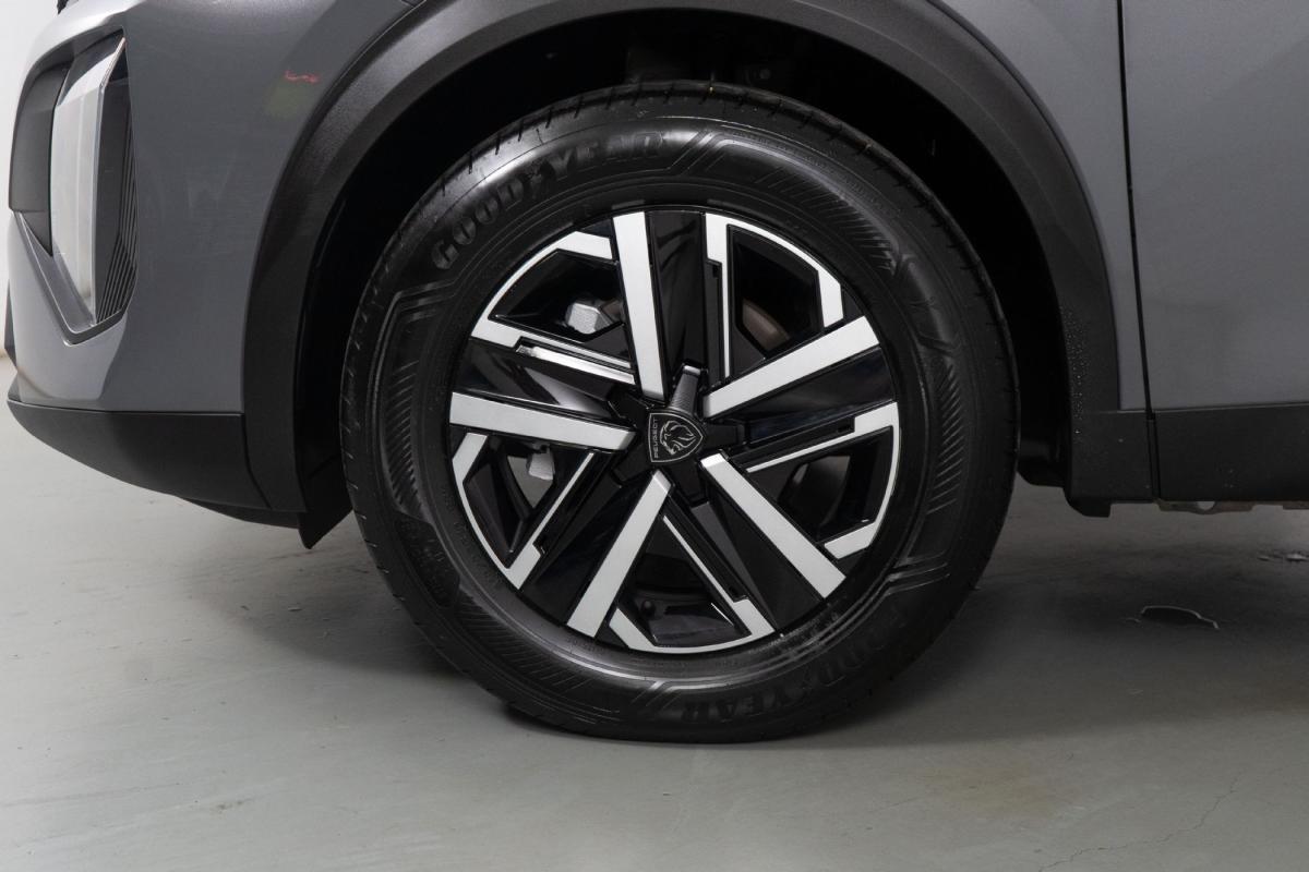 peugeot-2008-2024-gasolina-1199cc