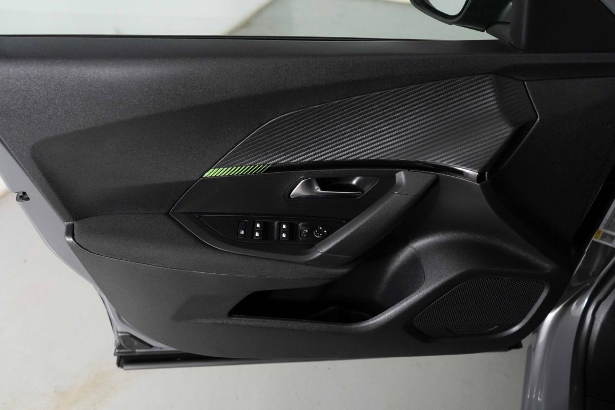 peugeot-2008-2024-gasolina-1199cc