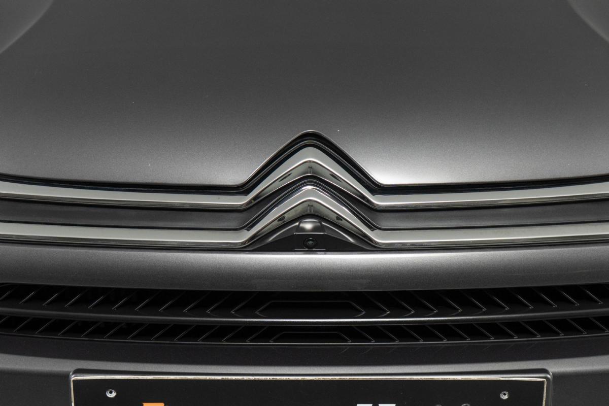 citroen-c4-2024-gasolina-1199cc