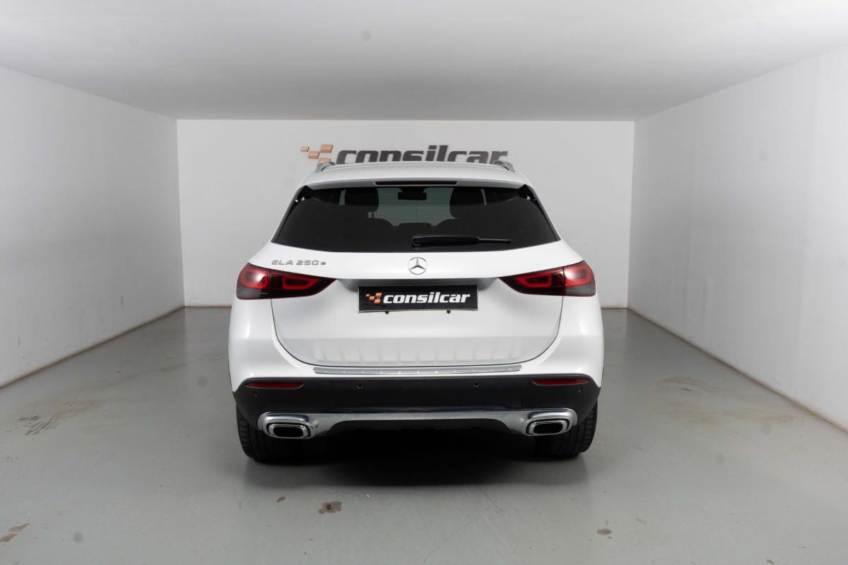 mercedes-benz-gla-2022-hibrido-a-gasolina-1332cc